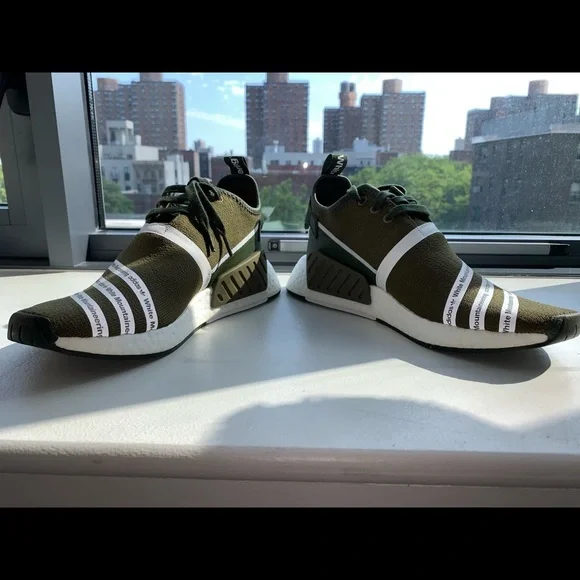 Adidas Nmd R2 x White Mountaineering Men’s size 9 - Picture 5 of 15